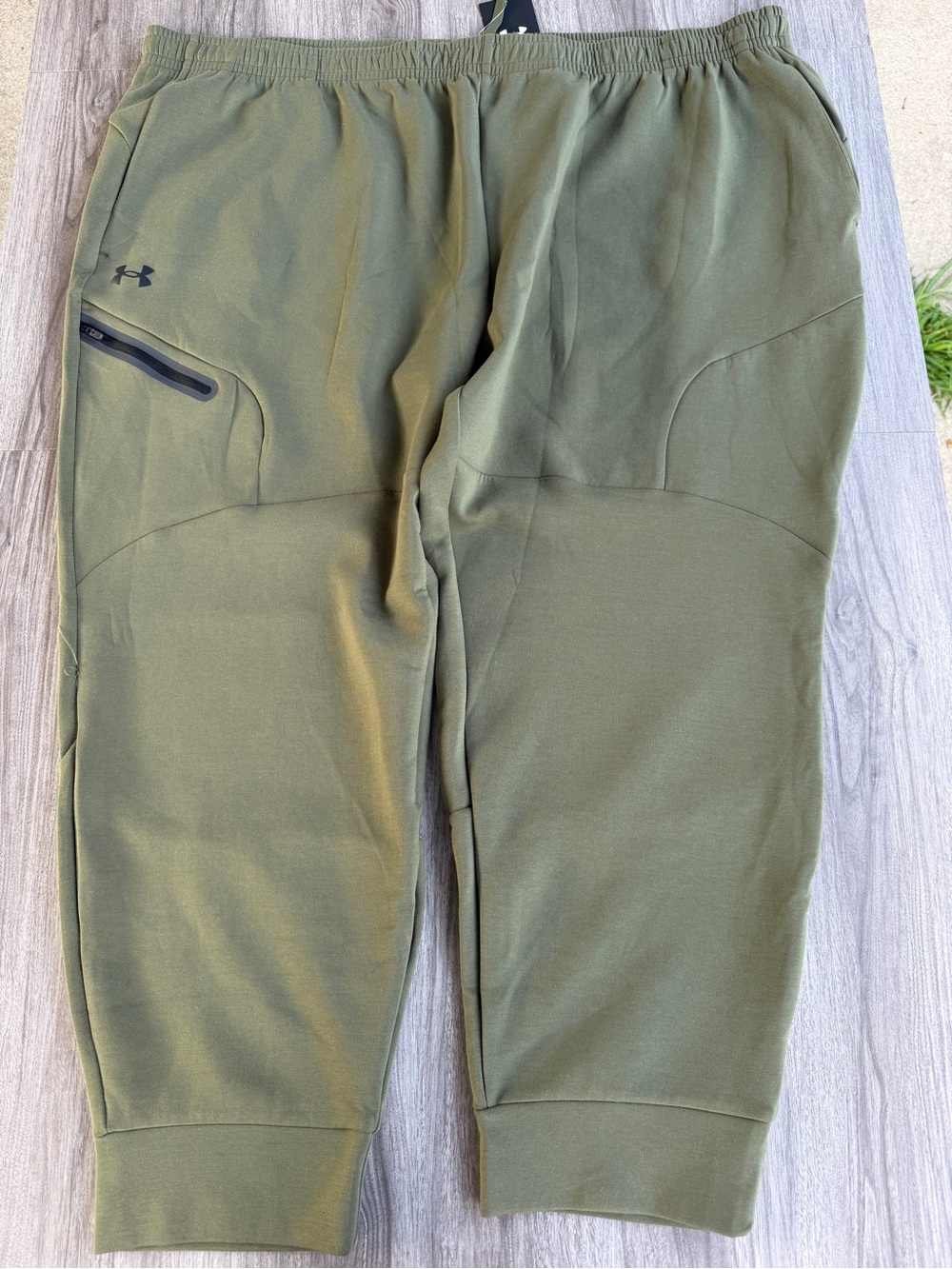 Under Armour 1379808 Men's Unstoppable Fleece Joggers PLUS 4XL in Olive Green